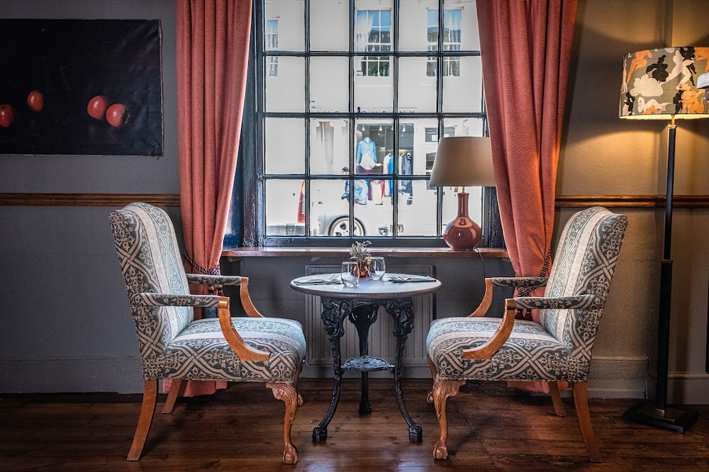 The Feathers Hotel 29/50