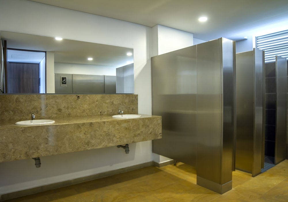 Mg Hotels Suites 8/52