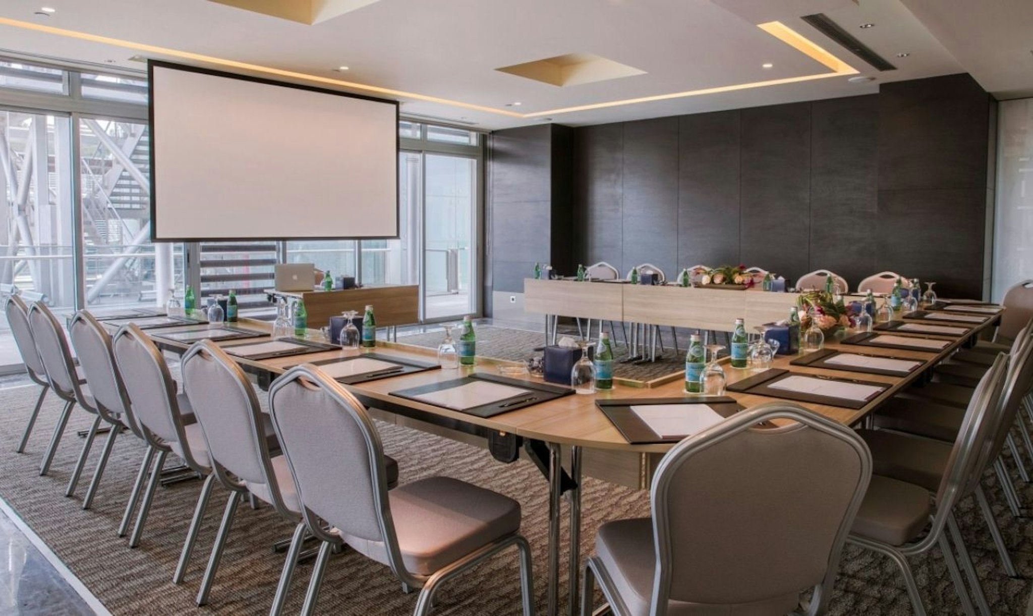 The Abdali Boulevard Hotel 42/50