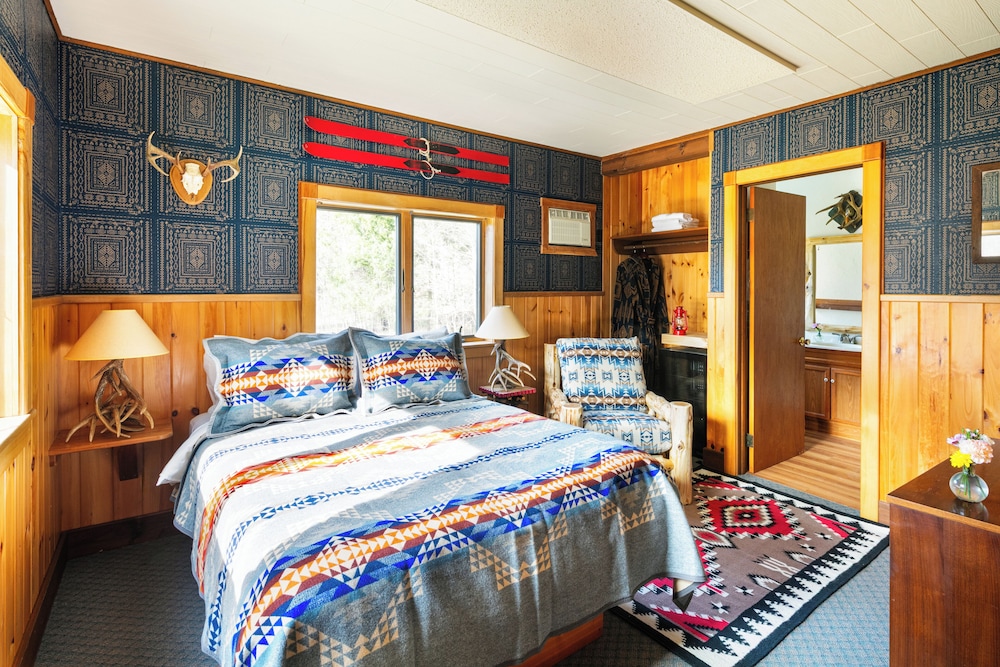 Urban Cowboy Lodge - Catskills 22/60