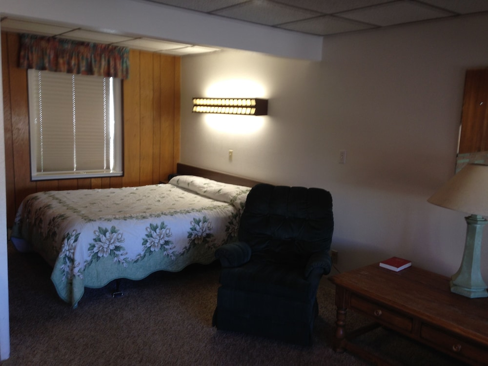 Siesta Motel 8/41
