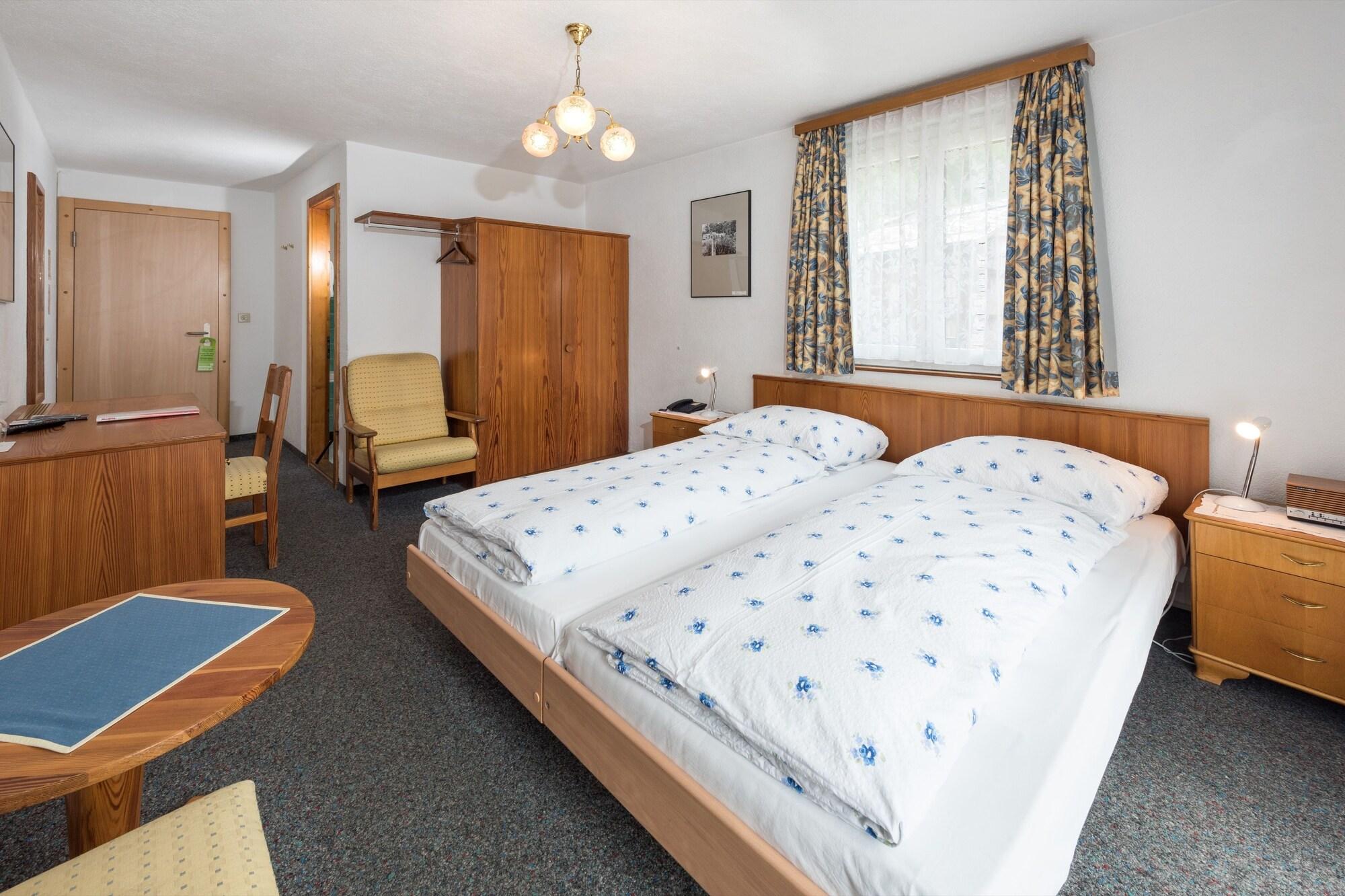 Hotel Rhodania 9/33