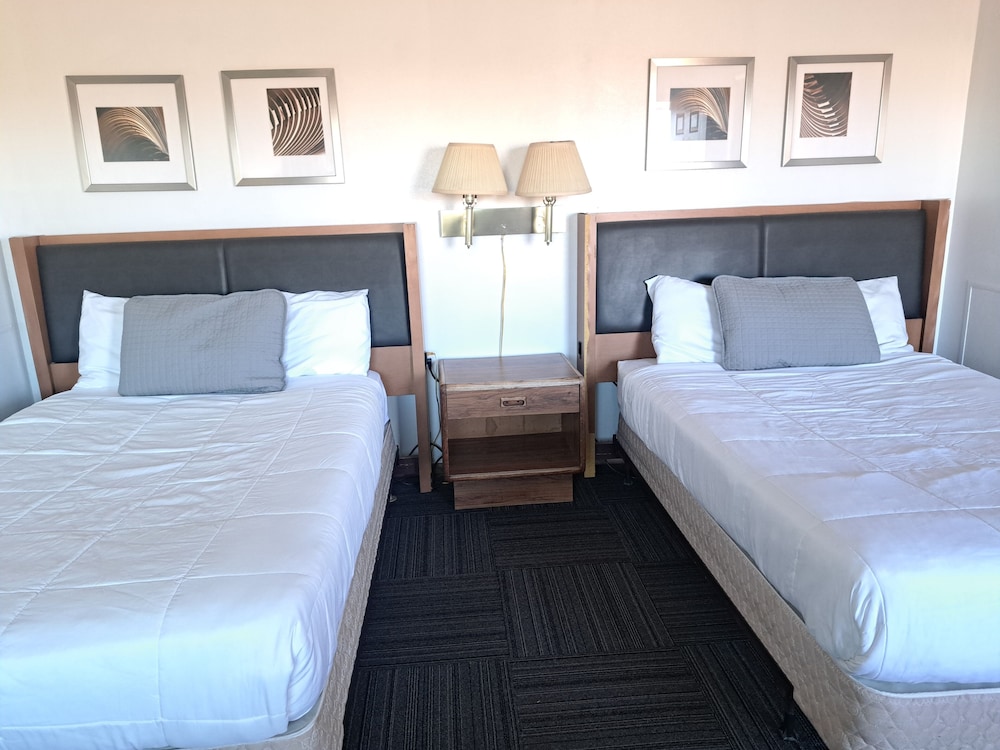 Neva Jean Motel 22/65