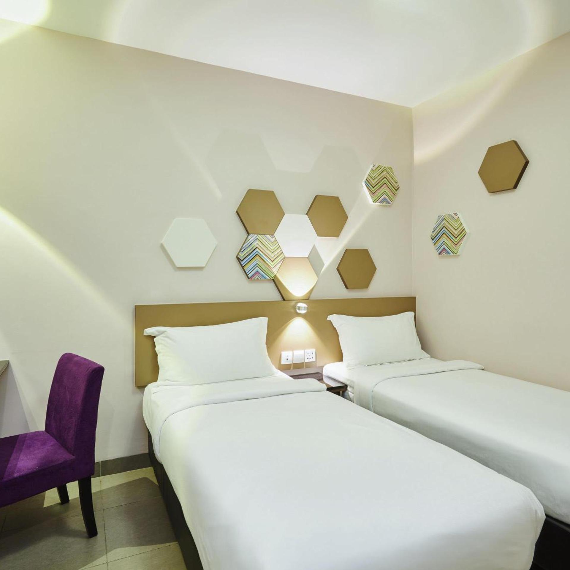 Standard, Single Bed, No Window