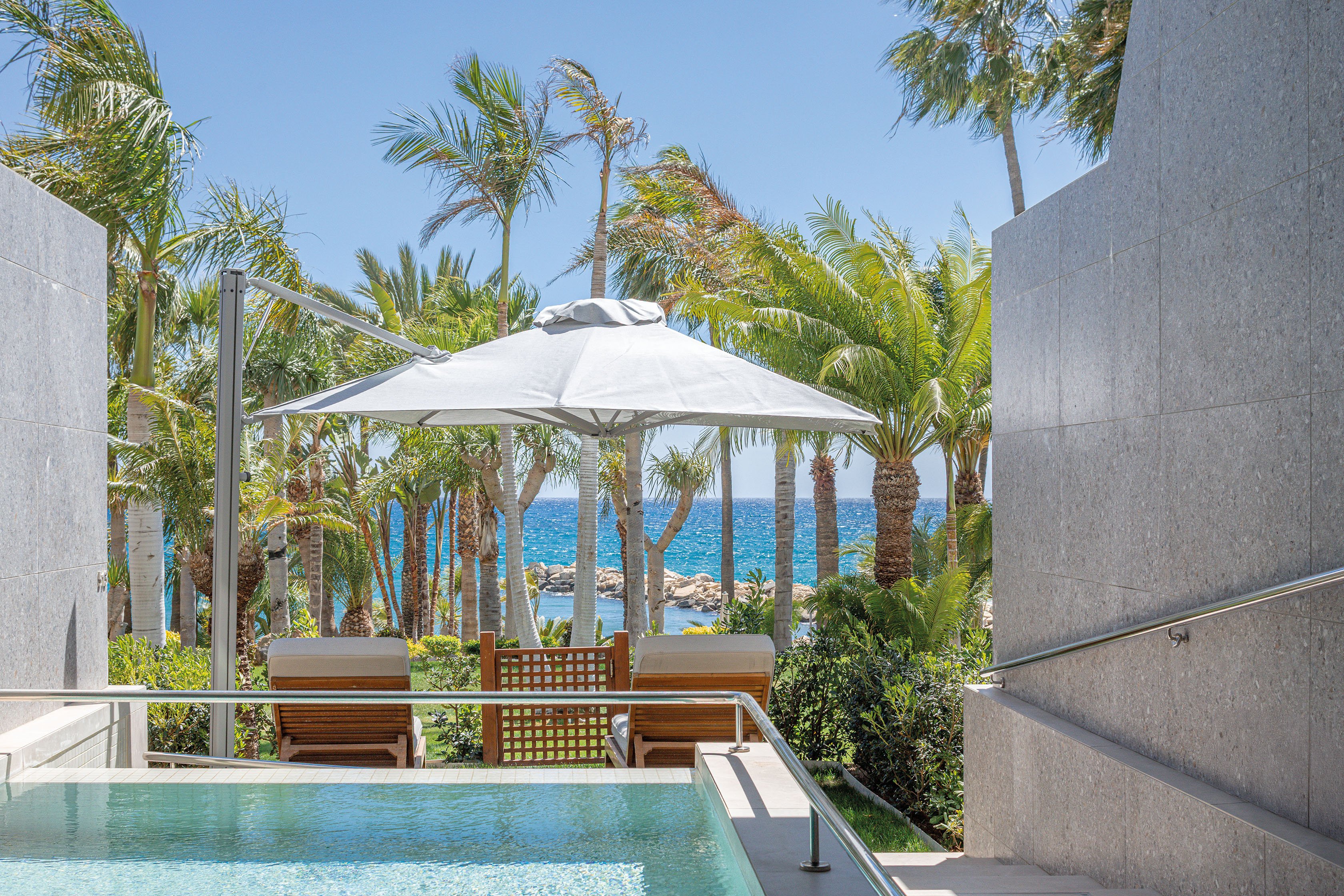 Amathus Beach Hotel Limassol 83/85