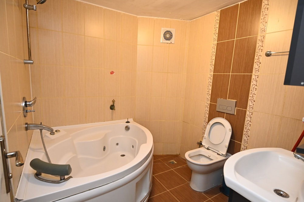 Sarot Thermal Vadi Tatil Köyü 48/50