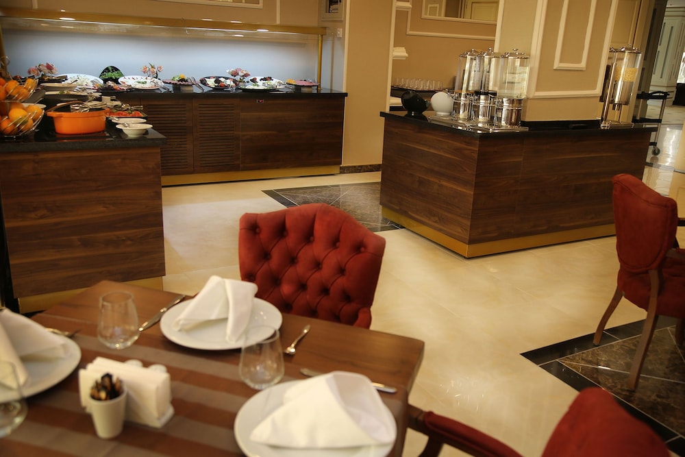 Vivaldi Park Hotel 54/66