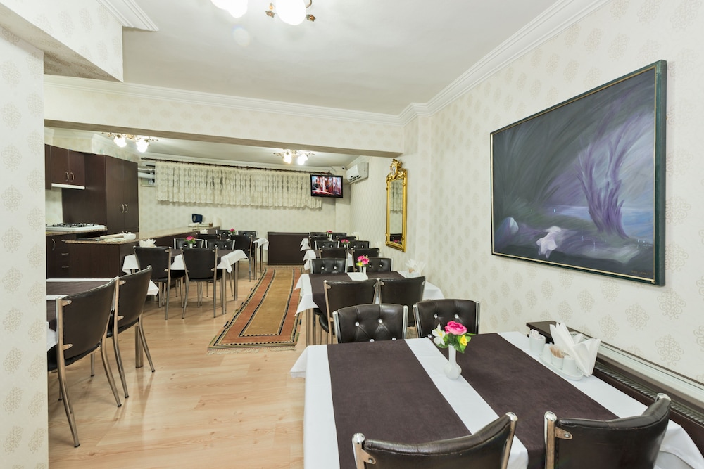 Le Safran Palace Hotel 40/46