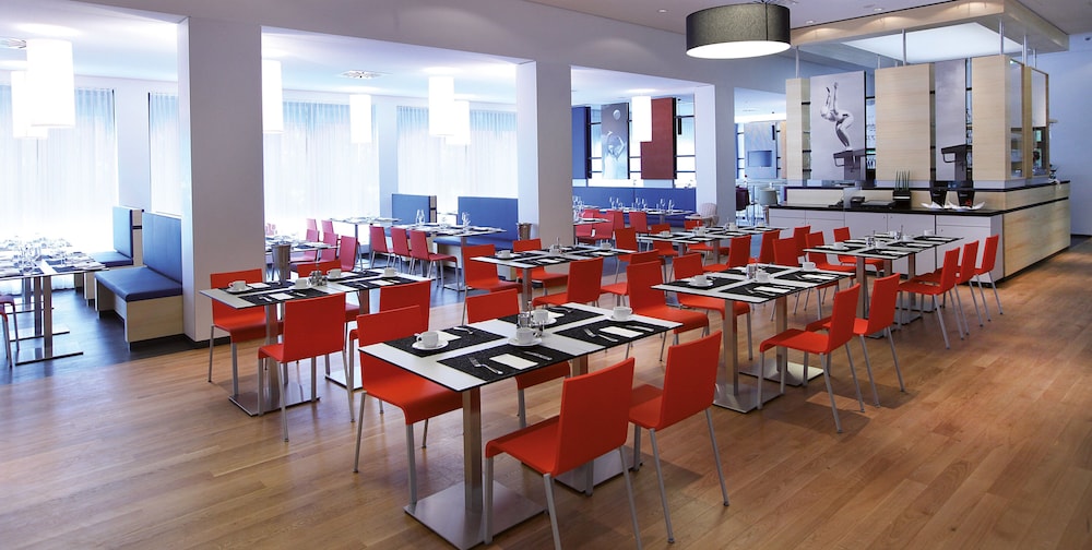 Lindner Hotel Frankfurt Sportpark Part of Jdv by Hyatt 57/68
