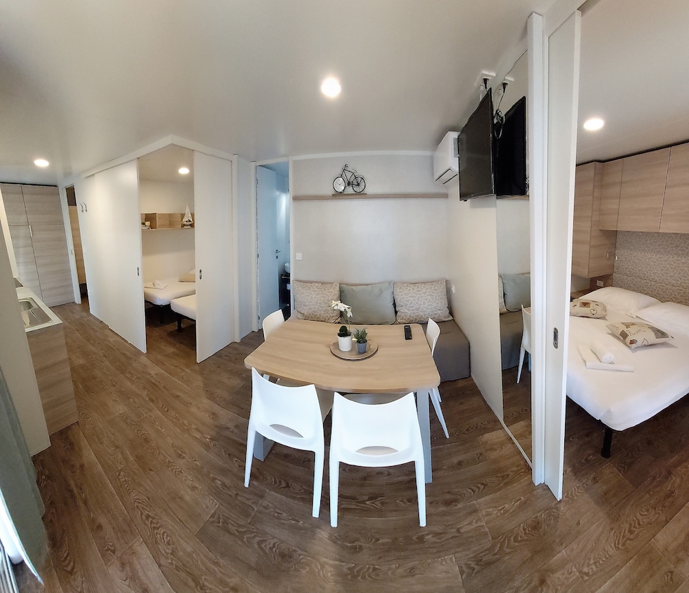 Amadria Park Camping Sibenik Mobile Homes 49/73