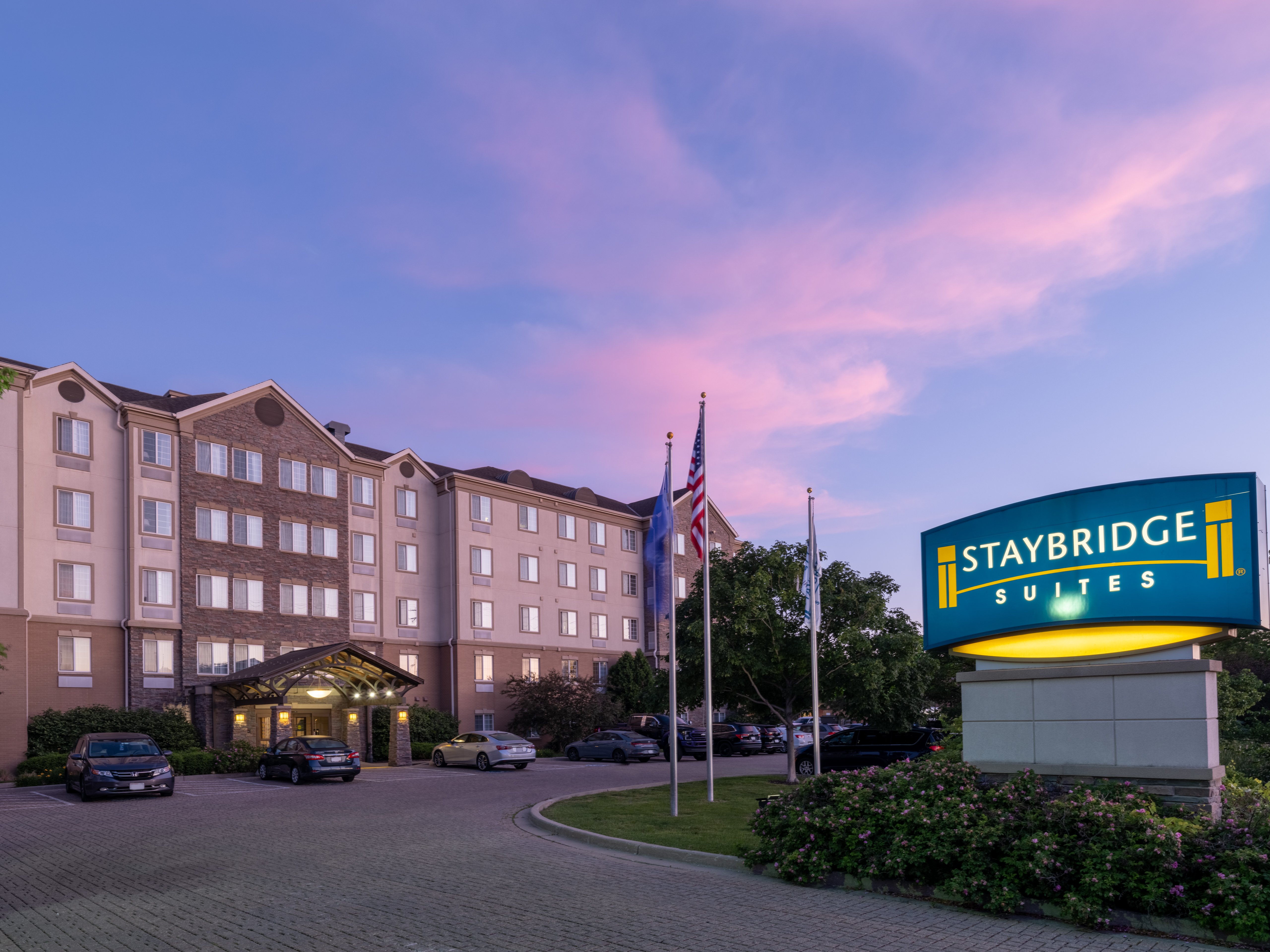 Staybridge Suites Milwaukee Airport South 51/53
