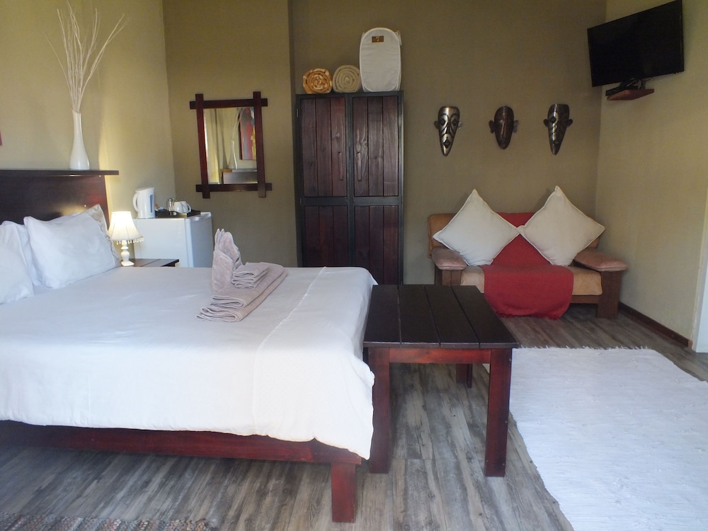 Uzuri Guesthouse 12/47