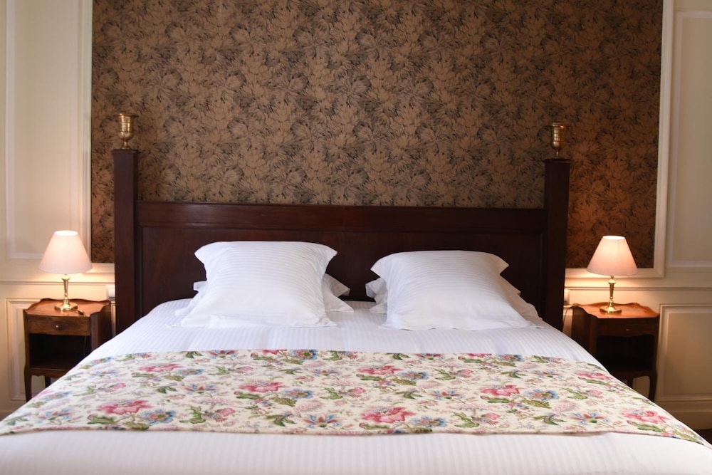 HOTEL DE WARENGHIEN 11/27