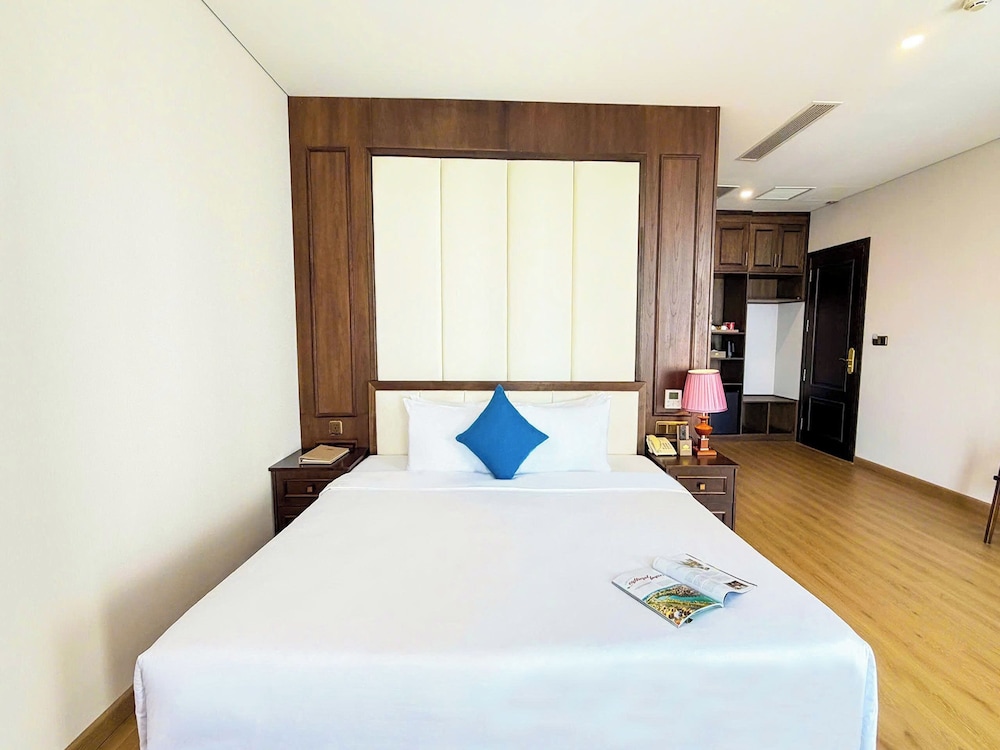 Golden Lotus Hotel Da Nang 8/50
