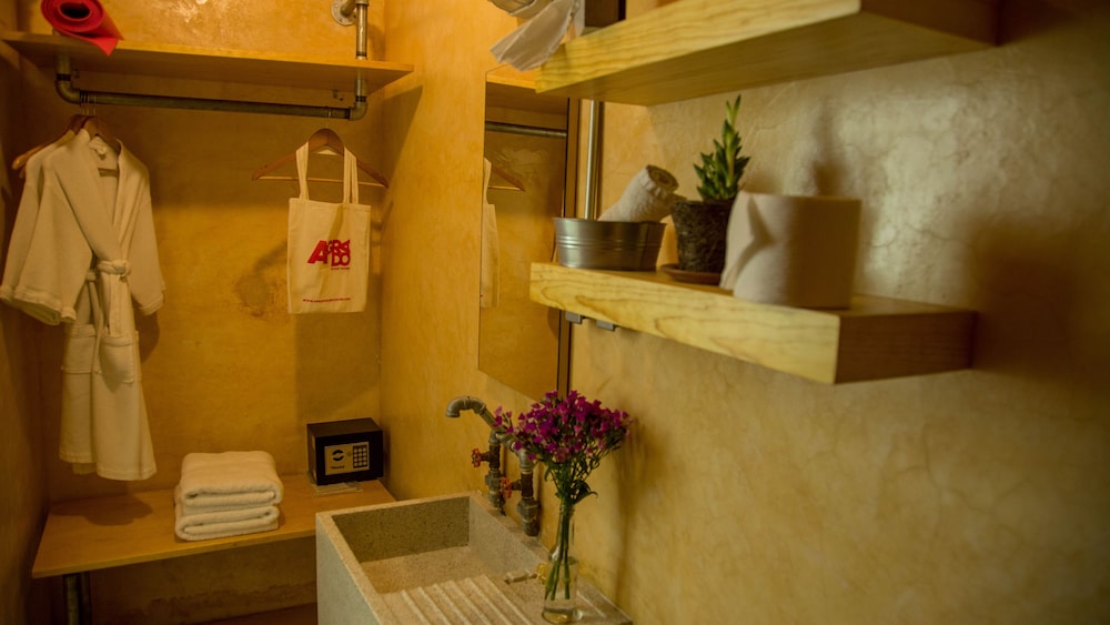 Agrado Guest House 10/56