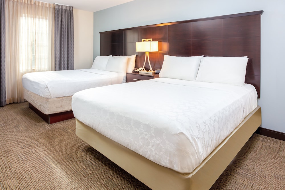 Staybridge Suites Phoenix - Chandler 13/74