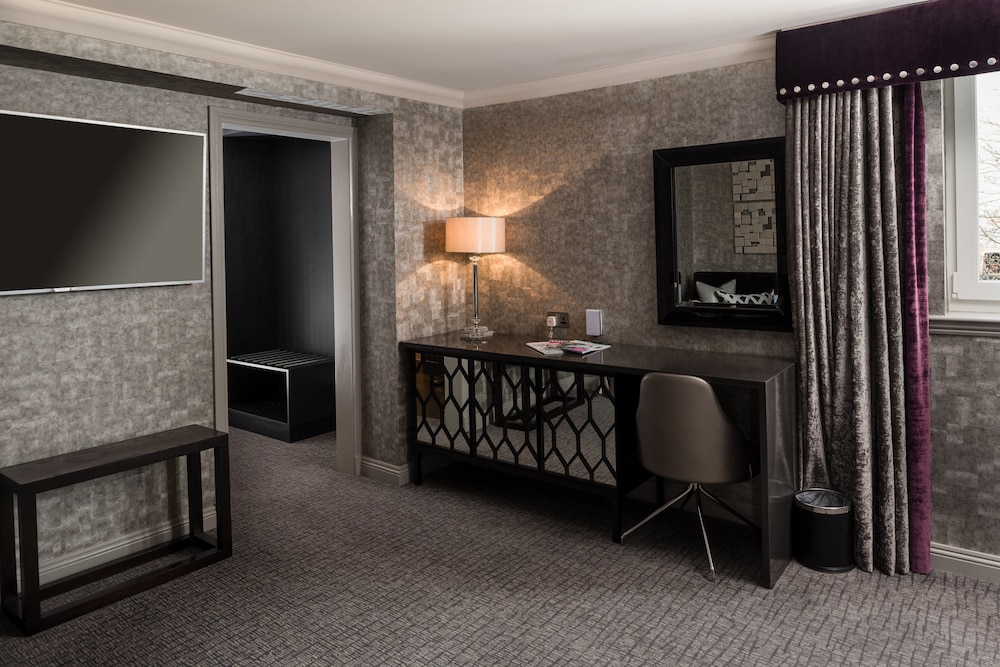 Carlton Hotel 41/61