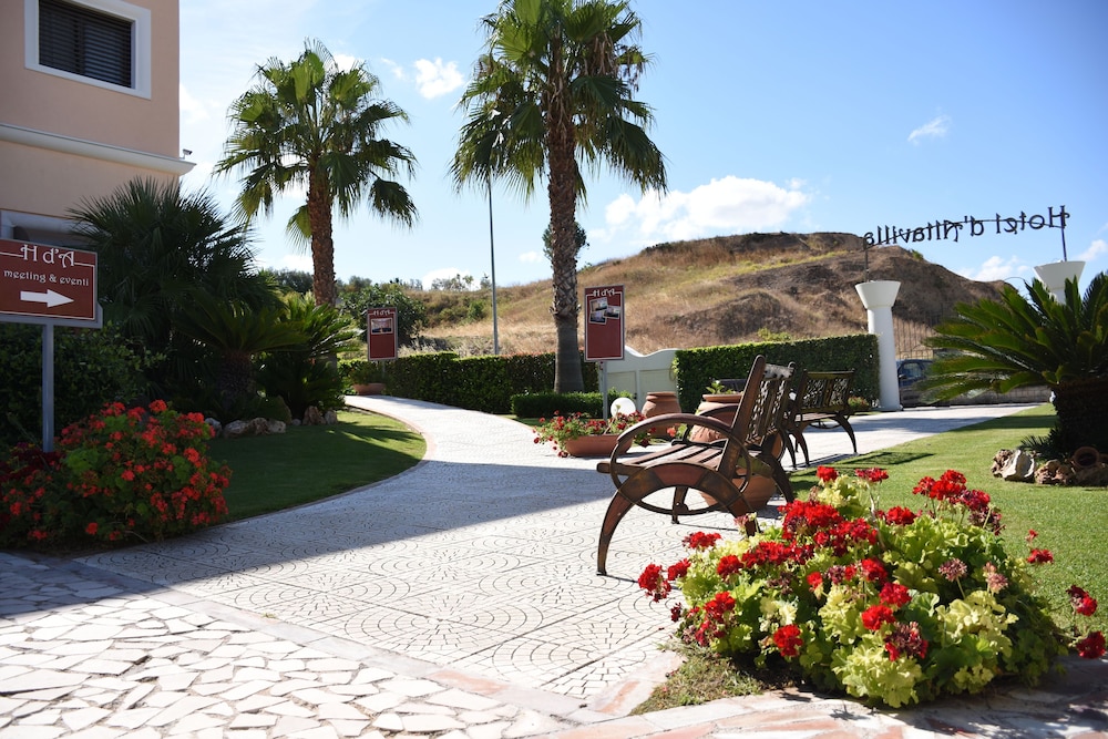 Hotel D Altavilla 58/63