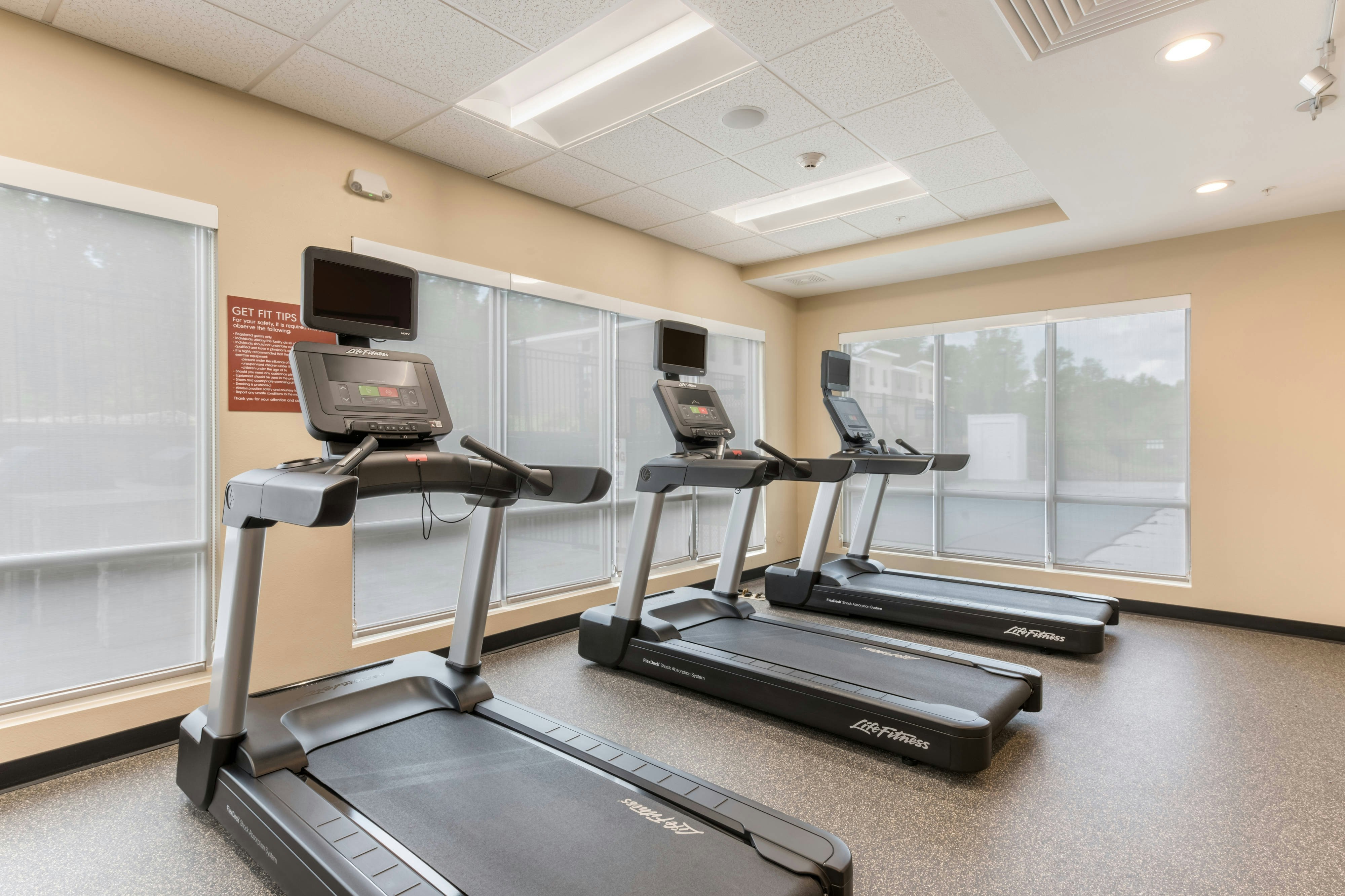 TownePlace Suites by Marriott Greensboro Coliseum Area 16/41