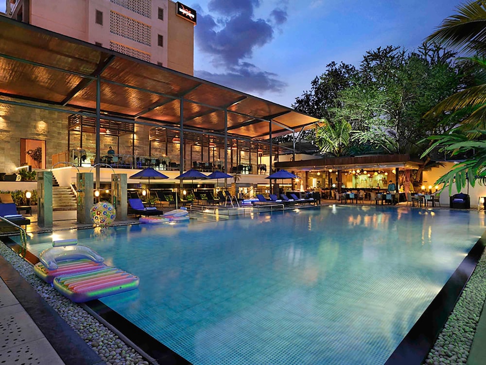 Grand Mercure Bangalore An Accor Hotels Brand 44/49