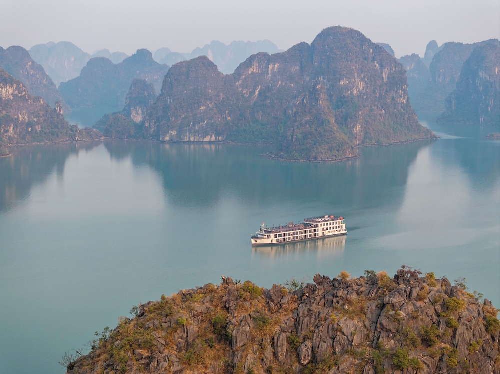 Indochine Cruise Lan Ha Bay 42/50