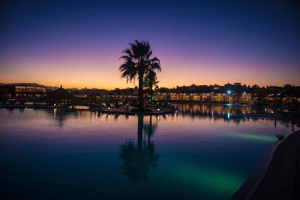 Sunrise Royal Makadi Resort 73/76