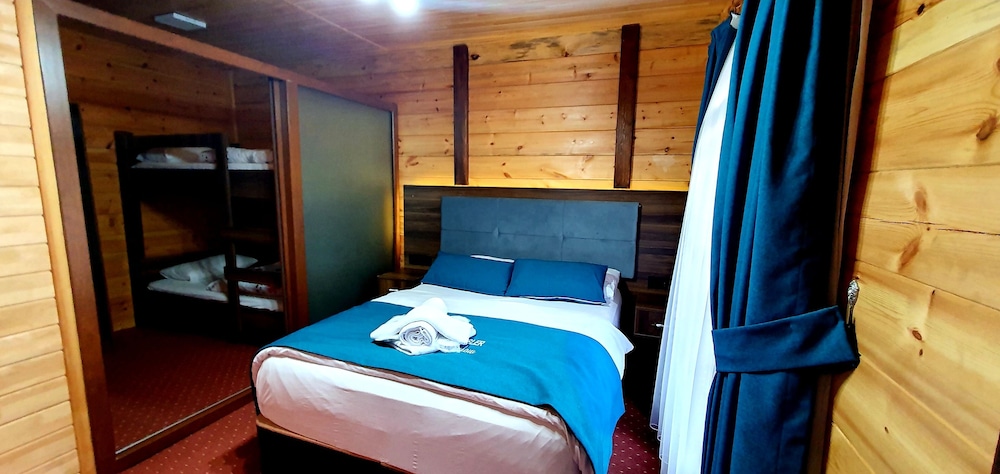 Akyuz Kardesler Hotel & Bungalow 26/74