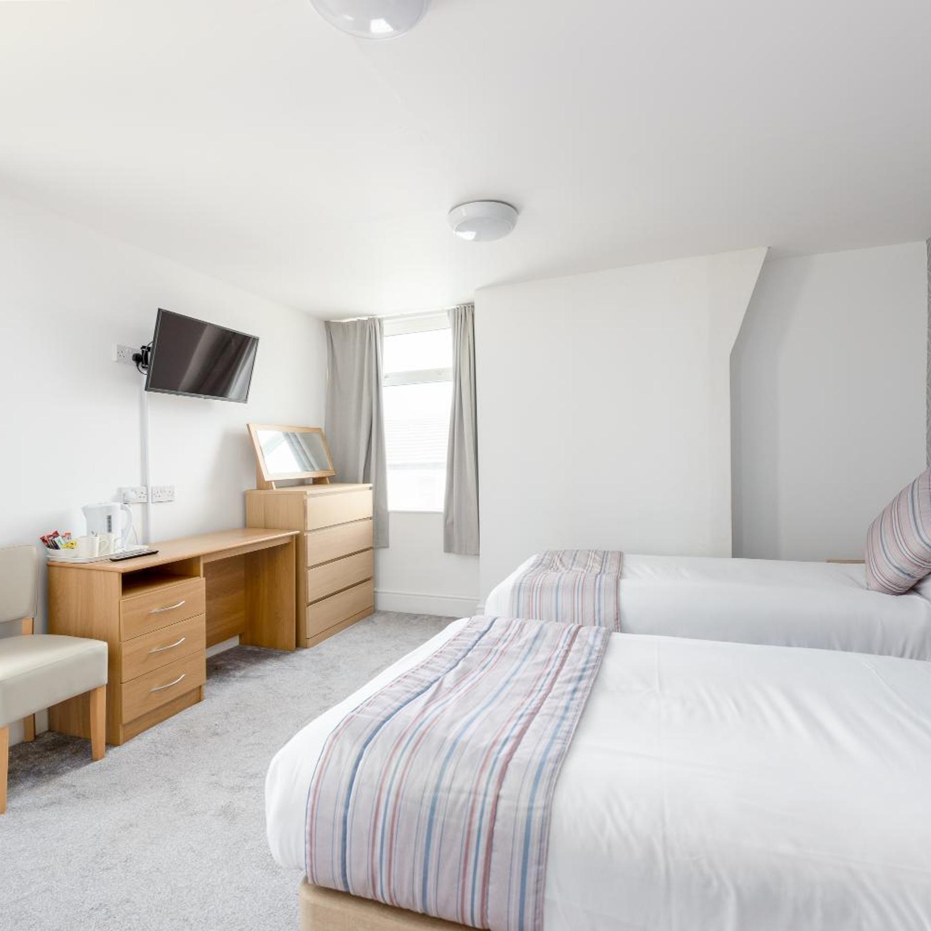 Standard, Twin Beds