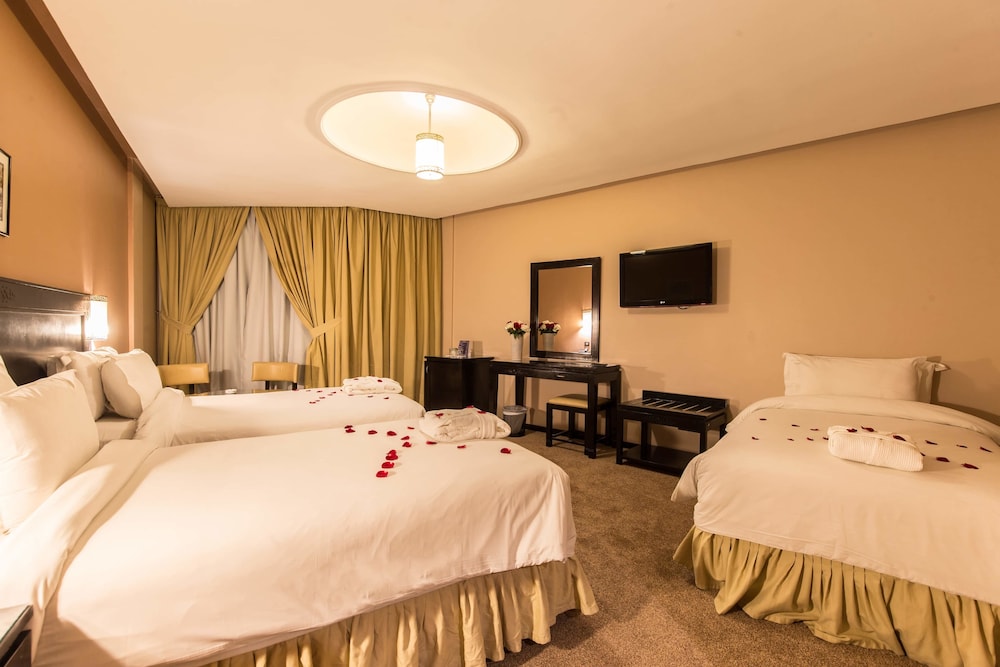 Hotel Almas 10/50