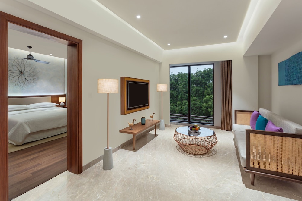 Sheraton Grand Chennai Resort & Spa 26/47