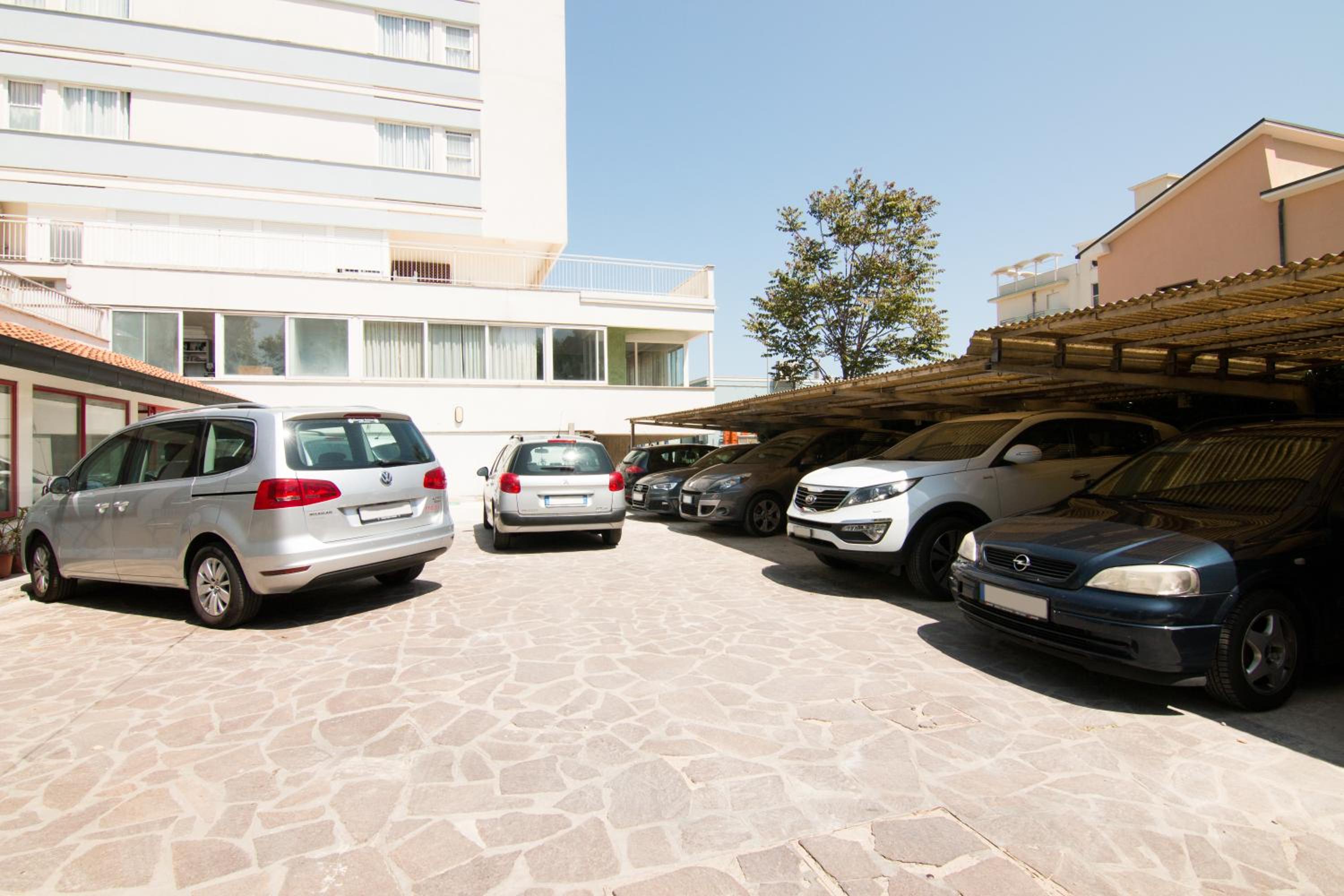 Hotel Elios 37/50