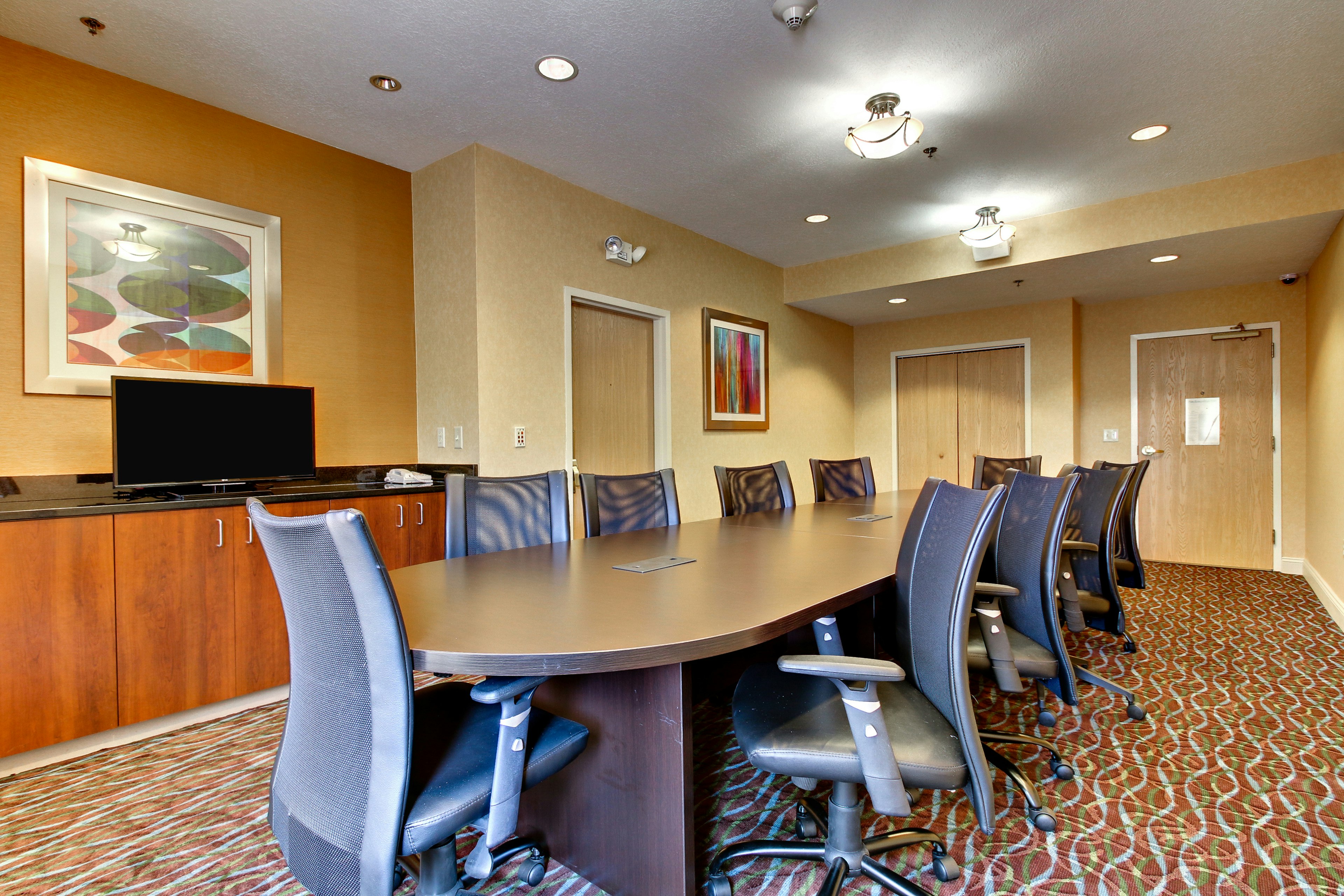 Holiday Inn Express Suites Jacksonville South I 295 64/73