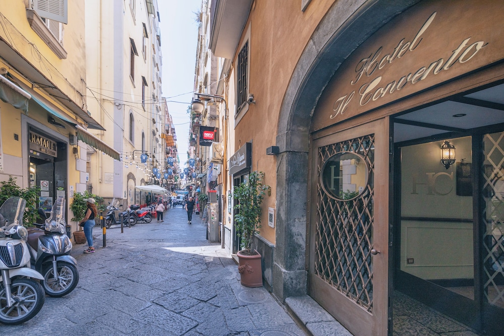Hotel il Convento 75/81
