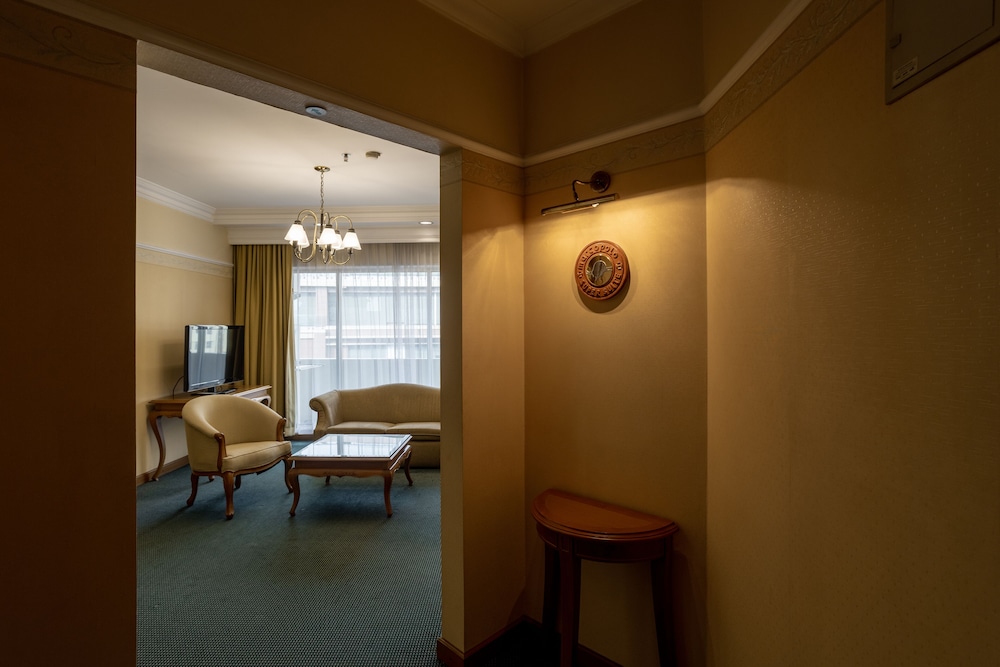 Hotel Marcopolo Jakarta 57/83