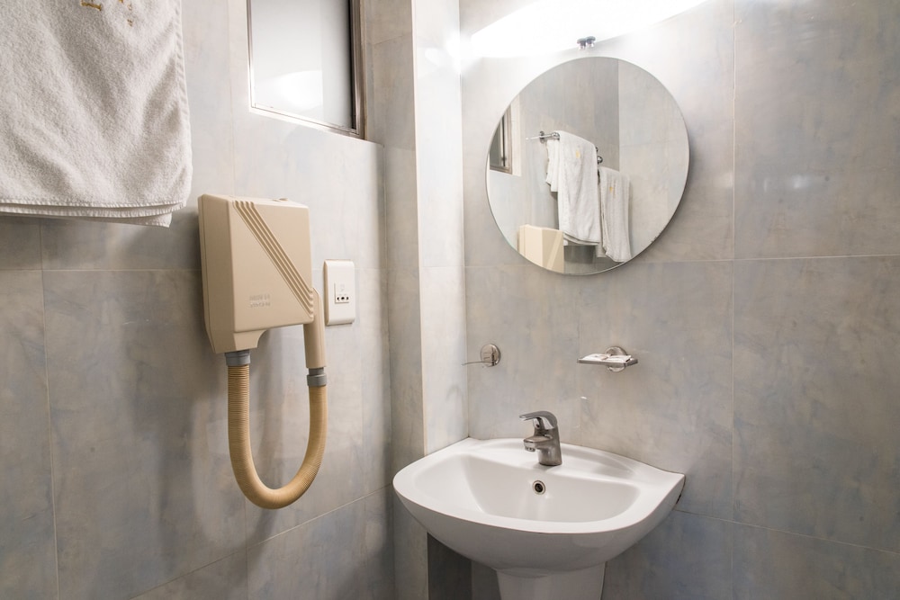 Pines Hotel - Adults Only 16/36