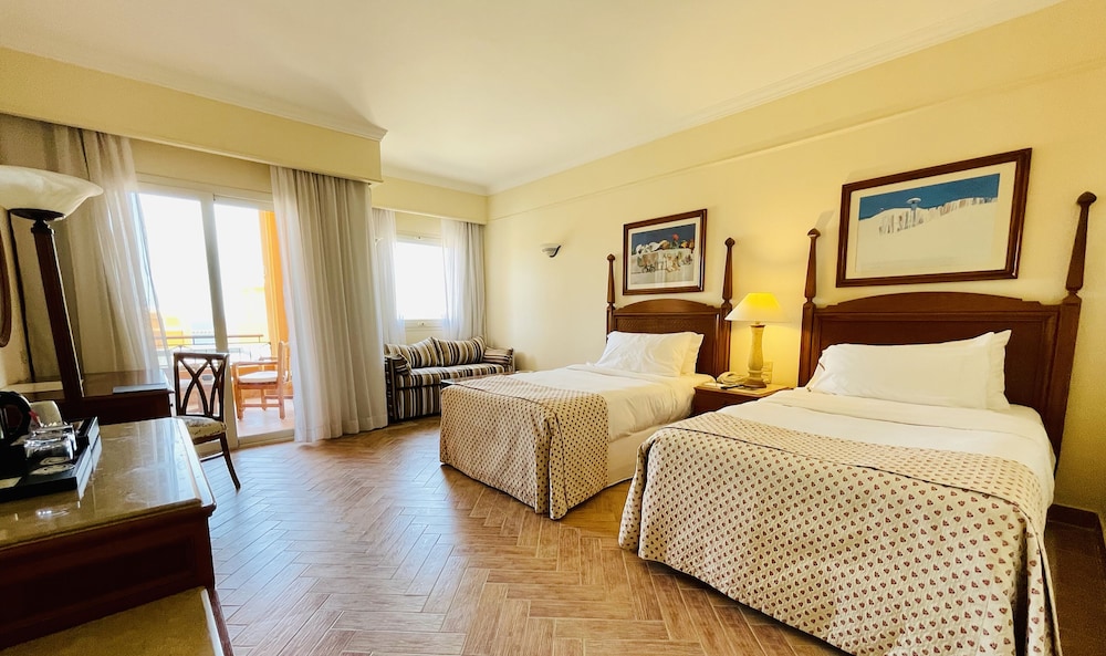 The Cascades Golf Resort, Spa and Thallasso 9/50