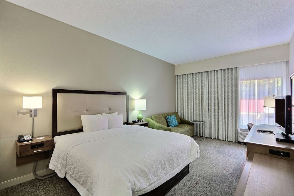 Hampton Inn Savannah-I-95 Richmond Hill 10/38