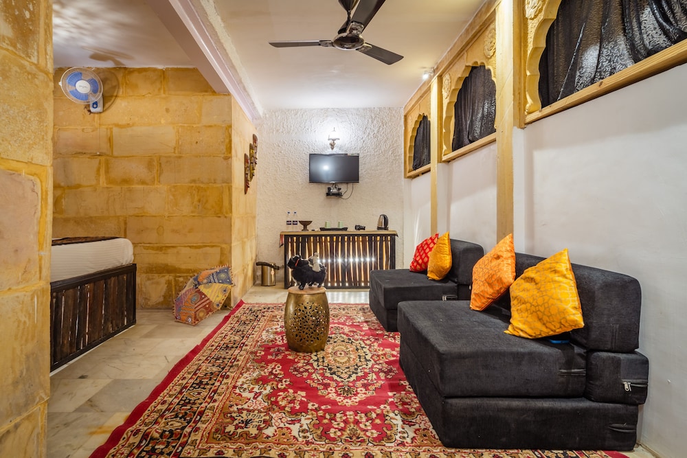 Moustache Jaisalmer 26/50