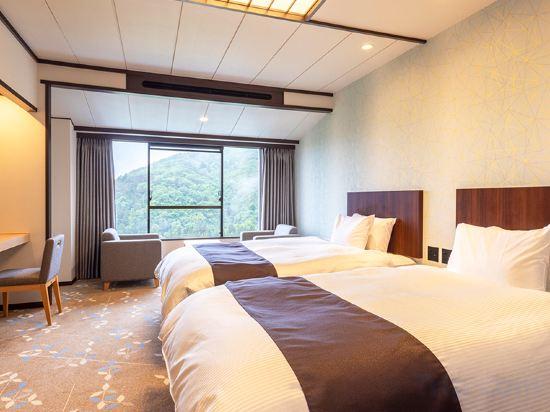 Semi Room, 2 Semi Double Beds, High Floor