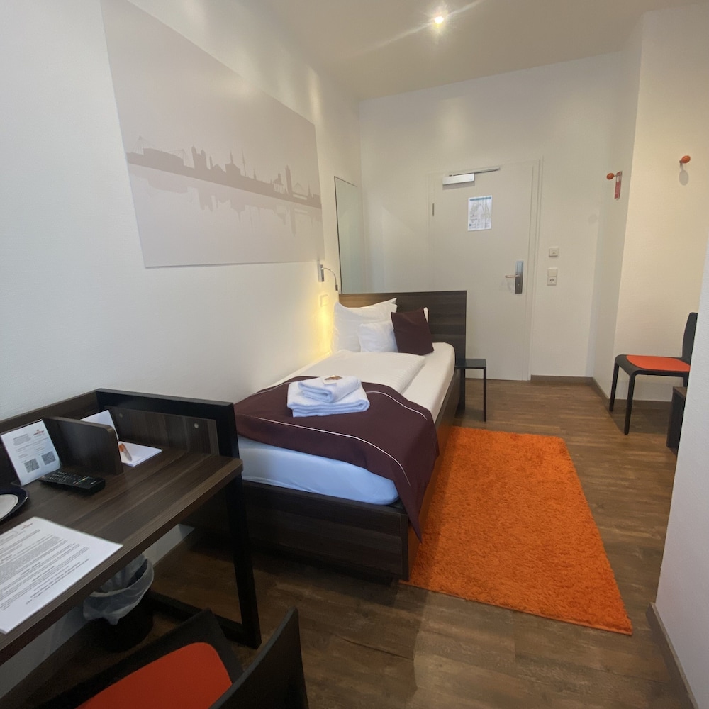 Sevendays Hotel Boardinghouse 12/50