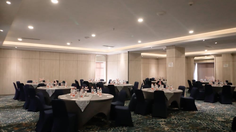 Solia Hotel Yosodipuro Solo 47/52
