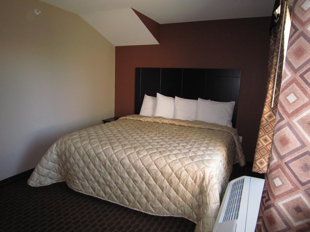 Red Carpet Inn And Suites Monmouth Jtc 16/38