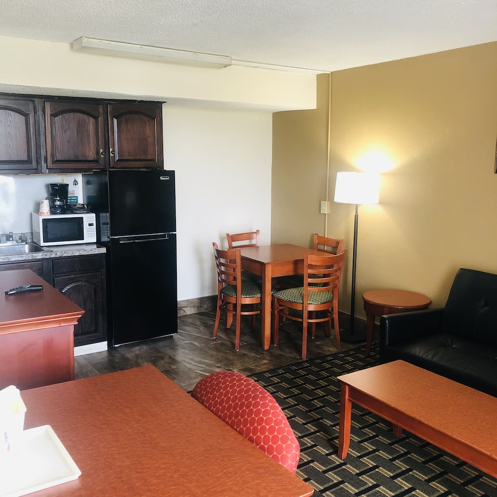 Quail Inn and Suites Myrtle Beach 37/43