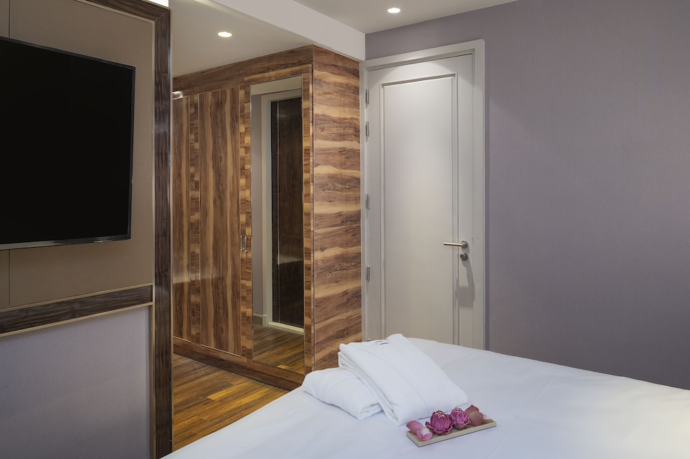 Aira Bkk Sukhumvit 11 By Kingston Hotels 15/50