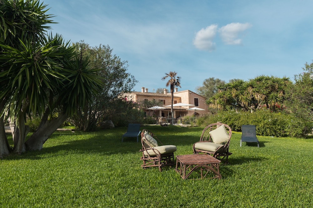 Ecoagroturismo Can Feliu 58/63