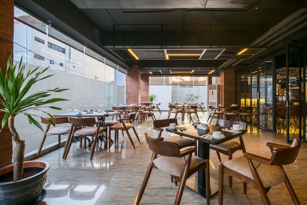 Luminor Hotel Pecenongan 29/47