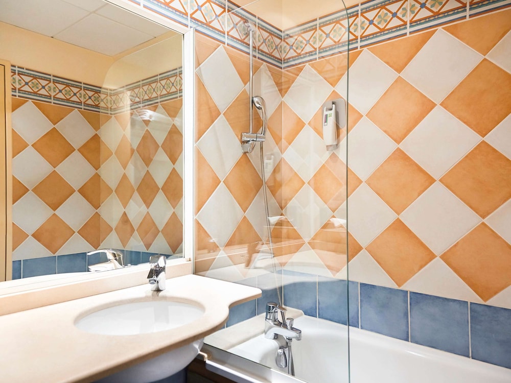 Ibis Styles Arles Palais Des Congres 45/47