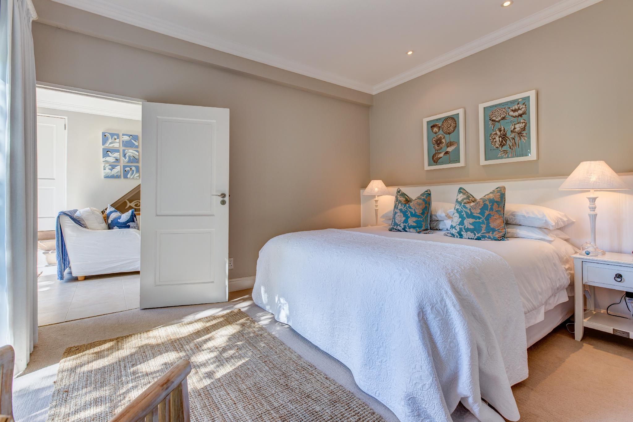 Type A, Deluxe, Twin Beds