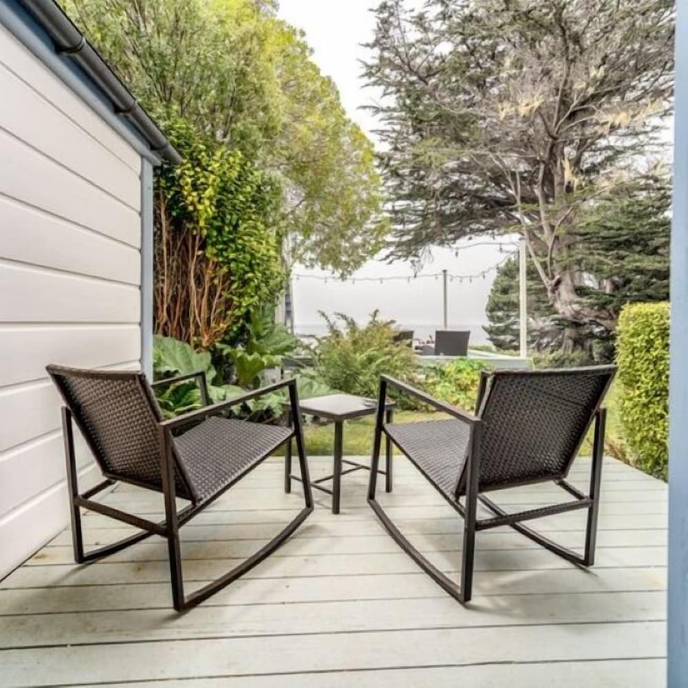 Agate Cove Inn 59/71