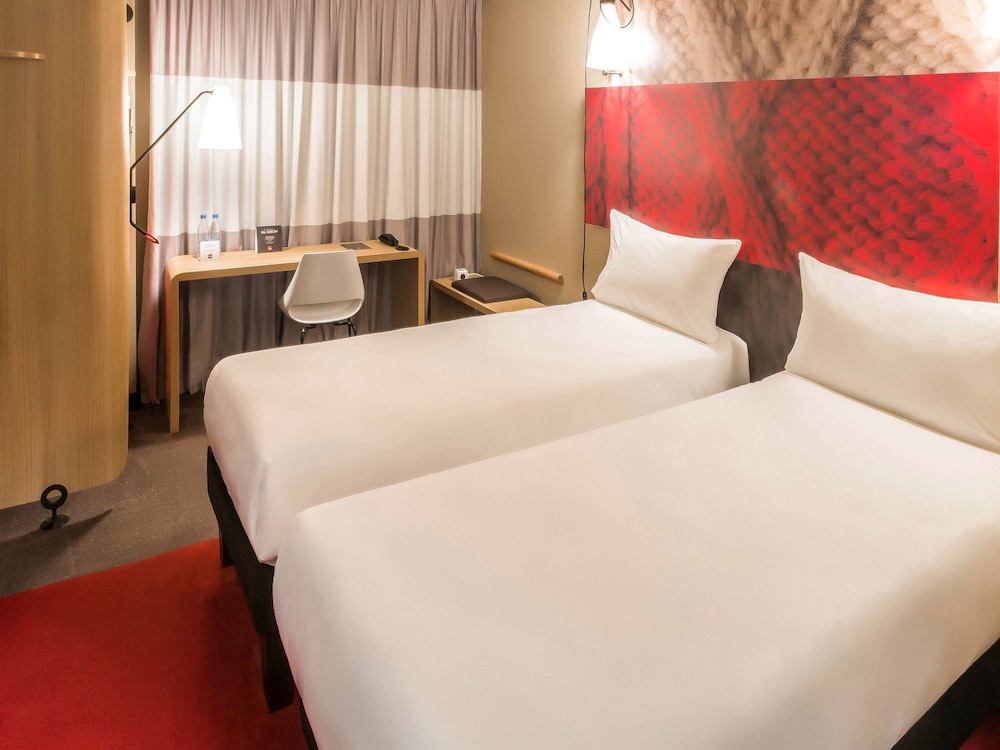 ibis Caen Porte de Bretagne 14/67